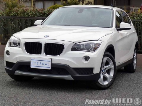 BMW X1 2.0i Sdriveサムネイル