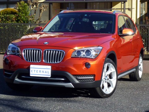 H27　BMW X1 sDrive 20i Xライン　元試乗車サムネイル