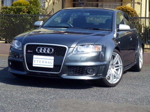アウディ　ＲＳ4　右Ｈ　地デジ　純正19AW　整備記録多数　４ＷＤ　サンルーフレスサムネイル