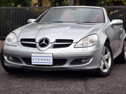 2006年モデル　M・ベンツ　SLK200コンプレッサー　イリジウムシルバーサムネイル