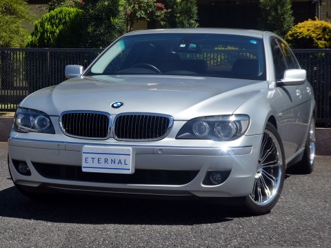 2005年モデル BMW 740i コンフォートPKG チタンシルバーサムネイル