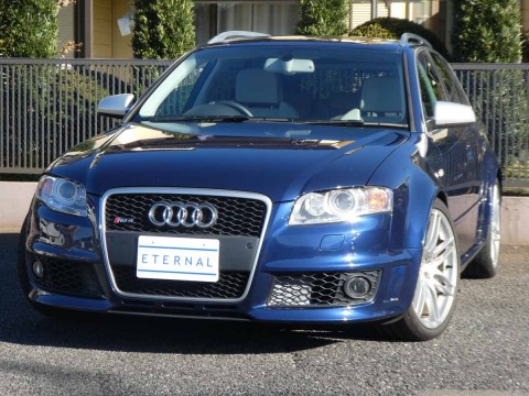 2006年モデル　アウディＲＳ4アバント4.2クワトロ　セパンブルーパールエフェクトサムネイル
