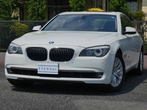 09年モデル BMW 750i コンフォートパッケージ アルピンホワイトサムネイル