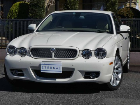 2007年モデル ジャガー XJ3.0 天張り張替え済み ポーセリンサムネイル
