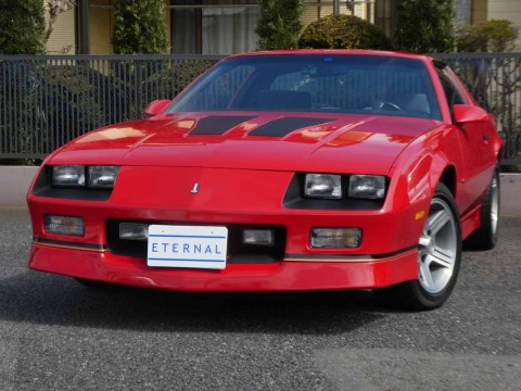 90年モデル シボレー カマロ Z28 IROC-Z レッド ディーラー車サムネイル