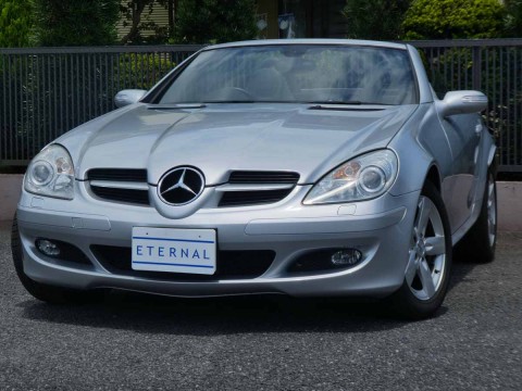 2005年モデル メルセデス・ベンツ SLK280 イリジウムシルバーサムネイル