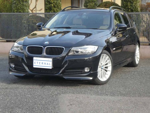 2009年モデル BMW 320iツーリングLCI ハイライン ブラックサファイアサムネイル