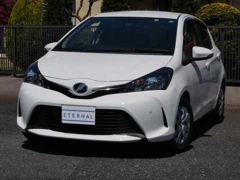 2016年モデル トヨタ ヴィッツ 1.3 F ウェルキャブ 福祉車両 ホワイトサムネイル