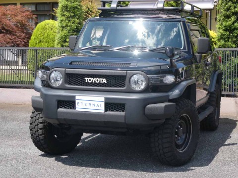 2011年モデル　トヨタ FJクルーザー カラーパッケージ ブラックサムネイル