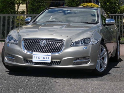 2011年モデル　ジャガー XJ ラグジュアリー カシミアゴールドサムネイル