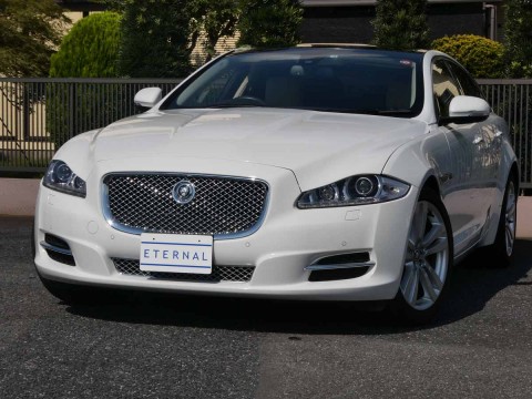 2010年モデル　ジャガー XJ ラグジュアリー ポラリスホワイトサムネイル