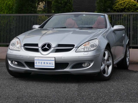 2005年モデル メルセデス・ベンツ SLK350 イリジウムシルバーサムネイル