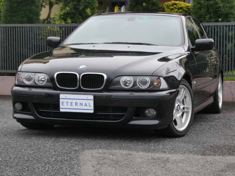 2001年モデル　BMW E39 530i Mスポーツ コスモスブラックサムネイル