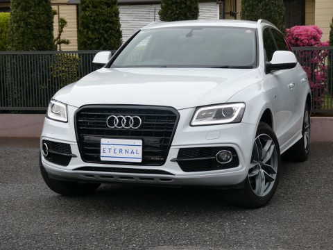 2014年モデル　アウディ Q5 2.0TSFIクワトロ Sライン グレイシアホワイトメタリックサムネイル