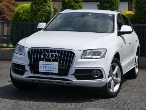 2014年モデル　アウディQ5 2.0TFSIクワトロ Sライン グレイシアホワイトサムネイル