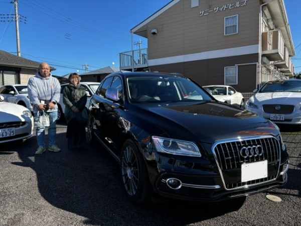 アウディQ5納車です!(^^)!サムネイル