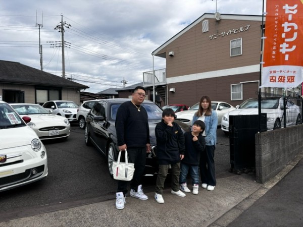 フラッグシップサルーン２台の納車です(*^^*)サムネイル