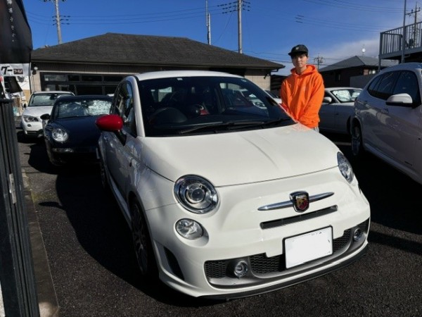 フィアット車2台のご納車です!(^^)!サムネイル
