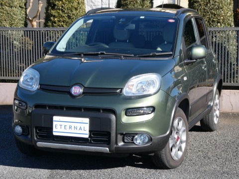 2014年モデル　フィアット パンダ 4×4 コンフォート タスカングリーンサムネイル